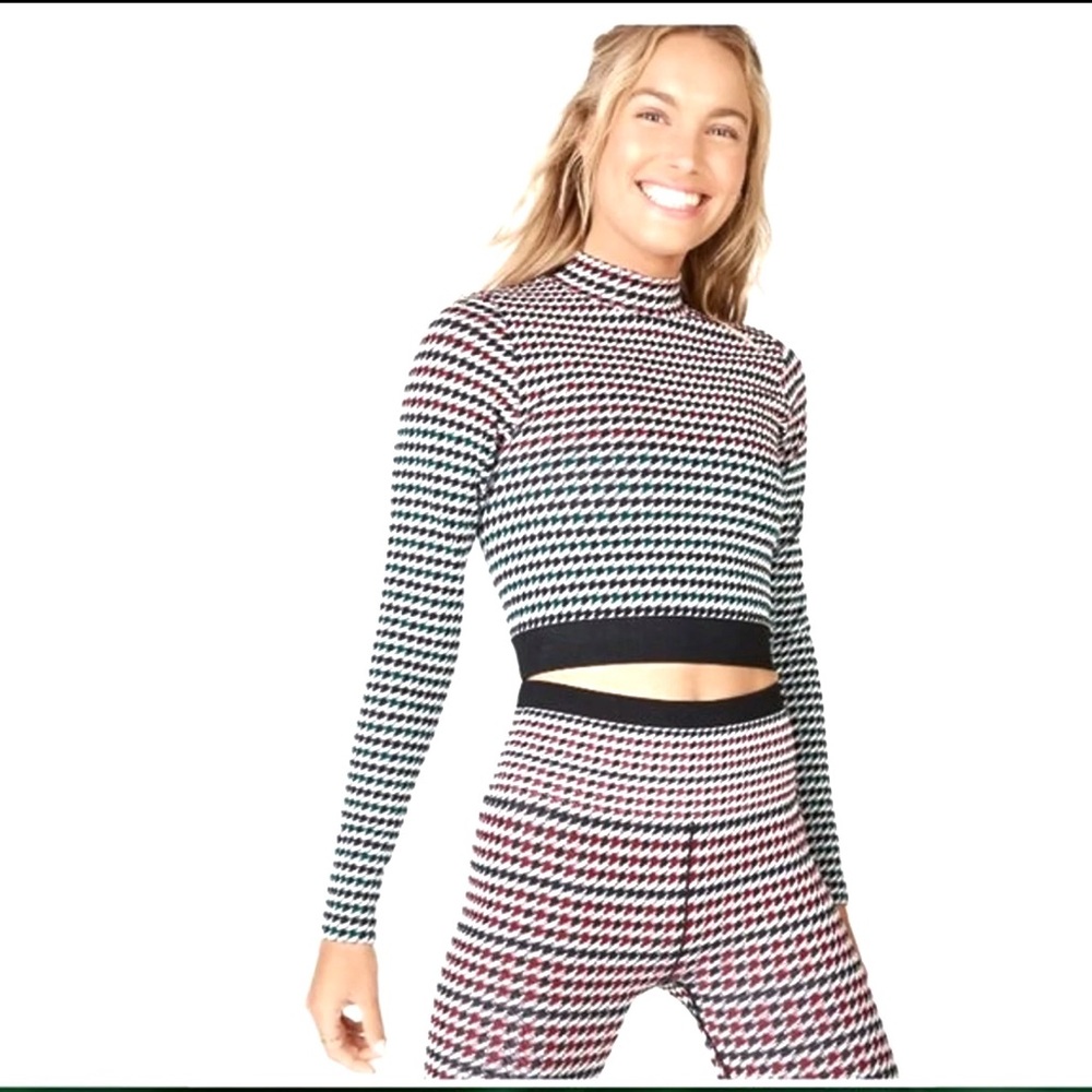 Fabletics Camryn Long Sleeve Houndstooth Top NWT